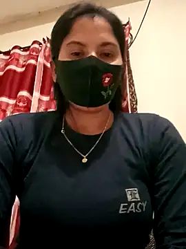 Snapshot of Cute_Nipa chatting on 01/11/25, 06:23 Cute Nipa online show from 01/11/25, 06:23