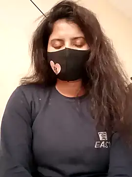 Snapshot of Cute_Nipa chatting on 01/27/25, 02:31 Cute Nipa online show from 01/27/25, 02:31