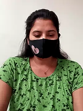 Snapshot of Cute_Nipa chatting on 02/02/25, 07:41 Cute Nipa online show from 02/02/25, 07:41