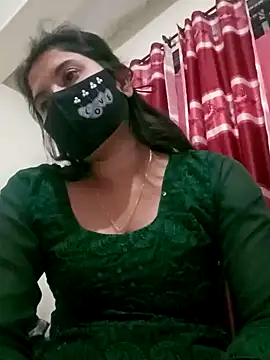 Snapshot of Cute_Nipa chatting on 02/11/25, 06:33 Cute Nipa online show from 02/11/25, 06:33