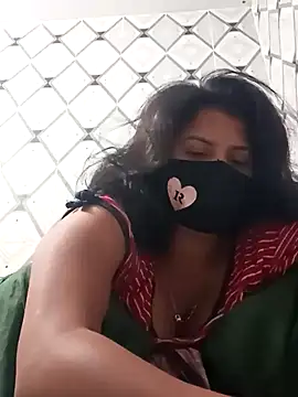 Snapshot of Cute_Nipa chatting on 03/12/25, 12:10 Cute Nipa online show from 03/12/25, 12:10