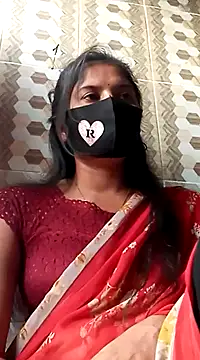 Snapshot of Cute_Nipa chatting on 03/22/25, 11:00 Cute Nipa online show from 03/22/25, 11:00