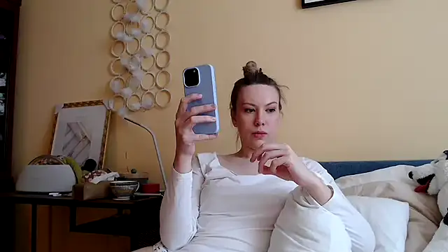 Scarlettford online show from 03/21/25, 11:22