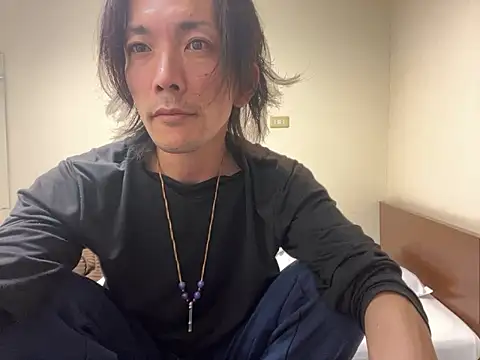 Katakuriko-Denpun online show from 11/04/25, 08:57