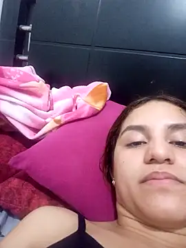 AnthonelaDuque online show from 02/12/25, 02:45