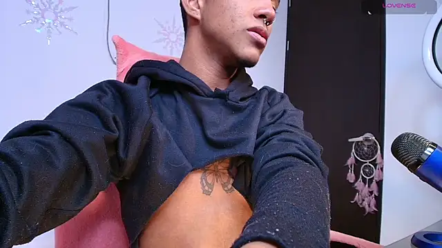 Palo santo online show from 02/15/25, 12:15