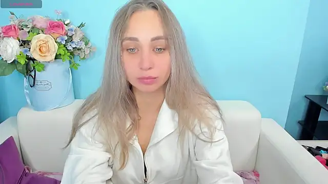 PerfectJulllia online show from 05/12/26, 02:03