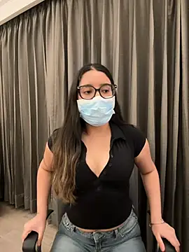 jAsMinE678 online show from 05/15/26, 05:53