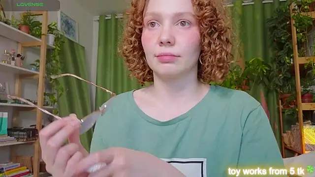 Snapshot of _lightmyfire chatting on 01/28/25, 07:42 lightmyfire online show from 01/28/25, 07:42