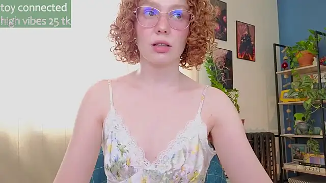 Snapshot of _lightmyfire chatting on 02/12/25, 10:14 lightmyfire online show from 02/12/25, 10:14