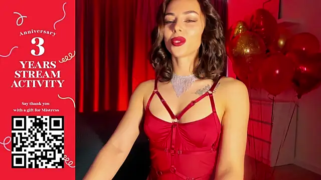 Snapshot of Daryakeyy chatting on 02/14/26, 08:11 Daryakeyy online show from 02/14/26, 08:11