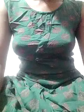 rituporna2004 online show from 01/03/25, 03:12