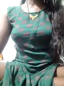 rituporna2004 online show from 02/01/25, 01:30