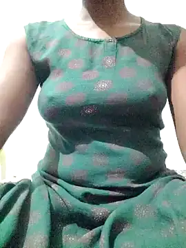 rituporna2004 online show from 03/12/25, 02:45