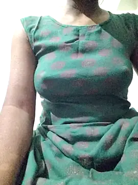 rituporna2004 online show from 01/07/26, 02:36