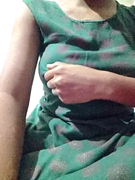 rituporna2004 online show from 02/11/26, 03:22