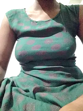 rituporna2004 online show from 03/24/26, 01:43