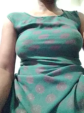 rituporna2004 online show from 04/26/26, 02:42