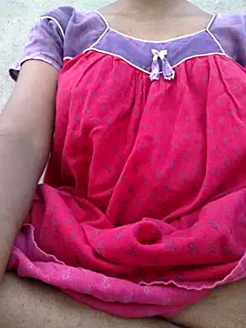 Snapshot of rituporna2004 chatting on 06/17/26, 01:30 rituporna2004 online show from 06/17/26, 01:30
