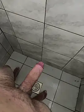 Snapshot of jhnn_ chatting on 02/13/26, 04:52 jhnn online show from 02/13/26, 04:52