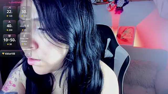 Snapshot of AilynRed chatting on 05/17/26, 11:12 AilynRed online show from 05/17/26, 11:12