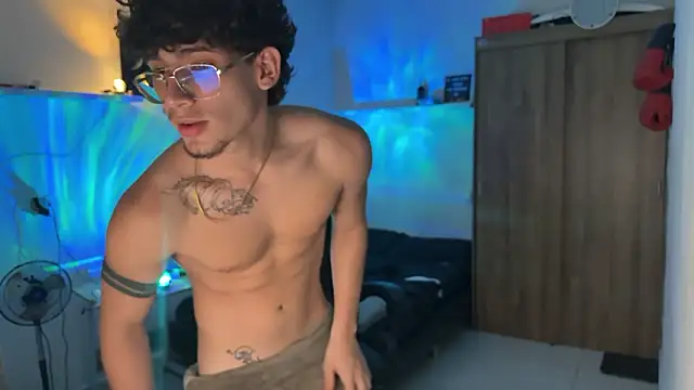 Kisan Smith online show from 02/14/26, 04:31