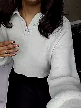 Snapshot of Leeeezzzz_roy chatting on 01/23/25, 12:57 Leeeezzzz roy online show from 01/23/25, 12:57