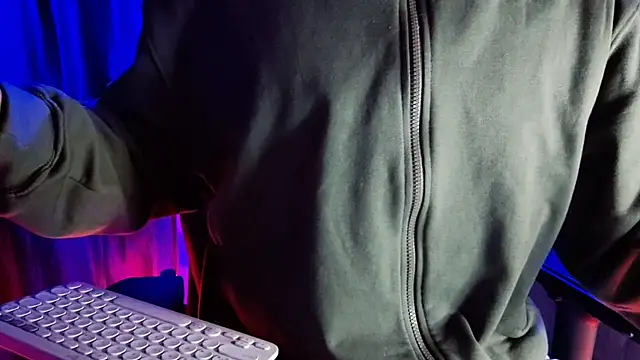 sexyboycolombi4 online show from 01/27/25, 07:45