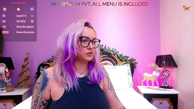 FoxxyClarise online show from 01/14/26, 08:25