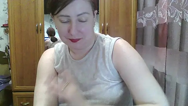 Snapshot of SophieNightAh chatting on 02/01/25, 06:51 SophieNightAh online show from 02/01/25, 06:51