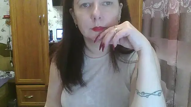 Snapshot of SophieNightAh chatting on 02/03/25, 04:20 SophieNightAh online show from 02/03/25, 04:20