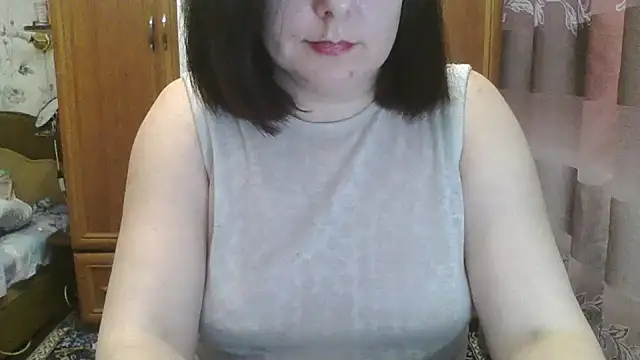 Snapshot of SophieNightAh chatting on 02/27/25, 03:26 SophieNightAh online show from 02/27/25, 03:26