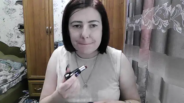 Snapshot of SophieNightAh chatting on 09/12/25, 12:27 SophieNightAh online show from 09/12/25, 12:27