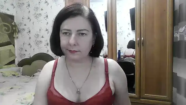 Snapshot of SophieNightAh chatting on 11/11/25, 09:59 SophieNightAh online show from 11/11/25, 09:59