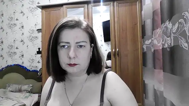 SophieNightAh online show from 01/07/26, 05:26