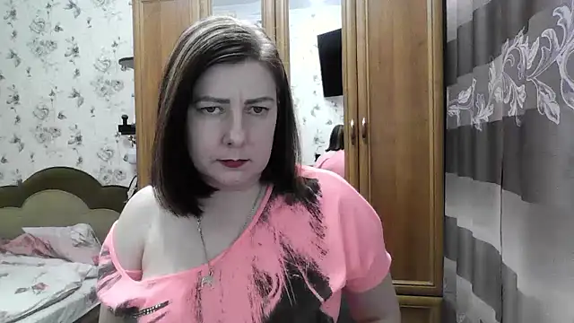 SophieNightAh online show from 01/14/26, 05:18