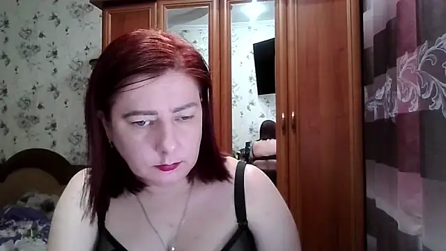 SophieNightAh online show from 02/04/26, 03:29