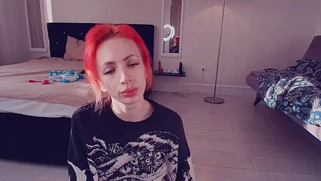 Snapshot of Meowroslava chatting on 05/01/26, 04:55 Meowroslava online show from 05/01/26, 04:55