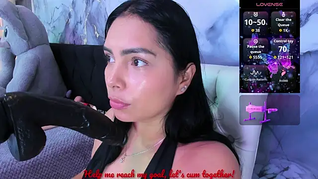 Snapshot of evelinn_belen chatting on 07/10/26, 01:25 evelinn belen online show from 07/10/26, 01:25