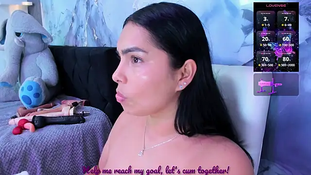 Snapshot of evelinn_belen chatting on 07/20/26, 07:27 evelinn belen online show from 07/20/26, 07:27