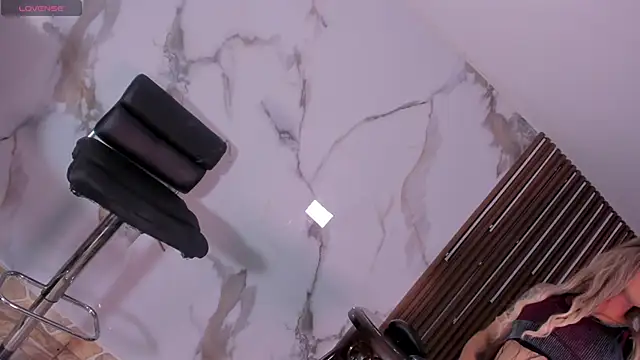 MissIvanna online show from 12/28/24, 06:17