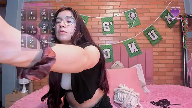 Amy joones online show from 06/30/26, 11:00