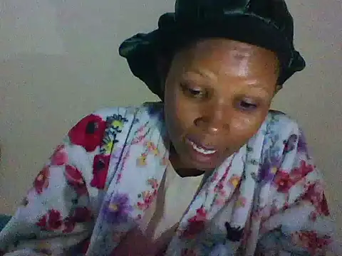 Snapshot of CharlotteDee chatting on 01/07/26, 07:05 CharlotteDee online show from 01/07/26, 07:05