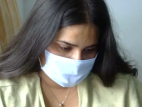 cutelady65 online show from 04/11/26, 06:34