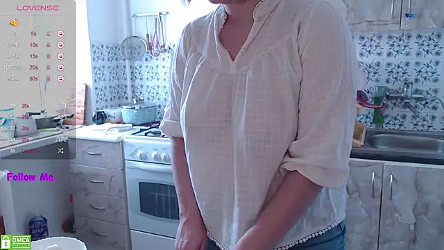 VerySweetKate111 online show from 02/20/26, 11:32