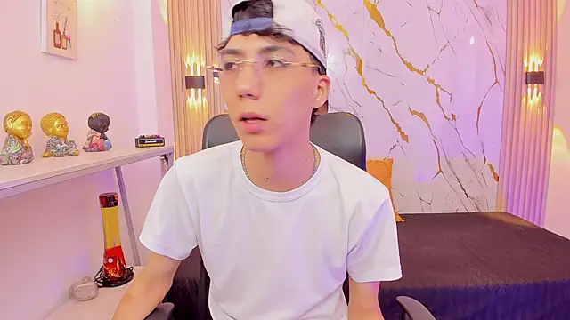 Nikolay Gregori online show from 02/05/26, 04:17