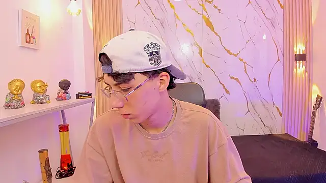 Nikolay Gregori online show from 03/09/26, 04:27