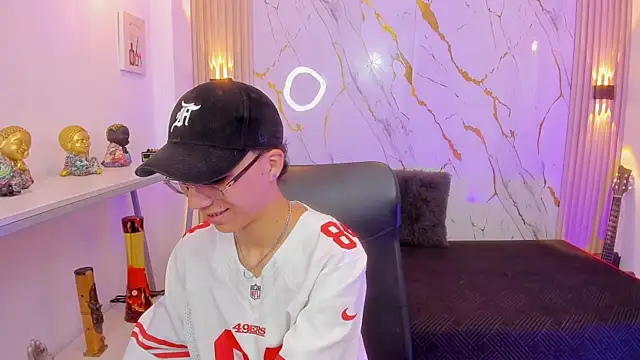 Nikolay Gregori online show from 04/22/26, 04:15