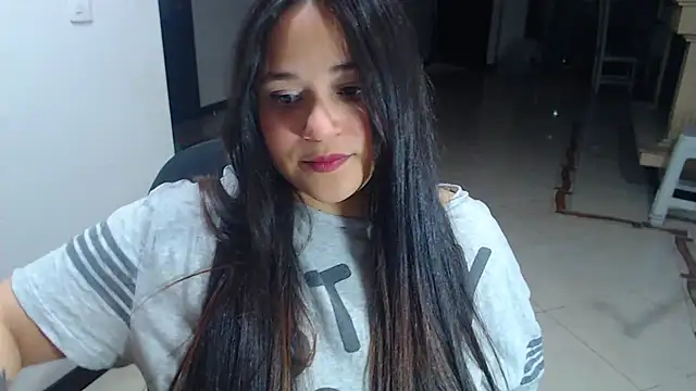 Luciernaga18 online show from 01/17/25, 03:01