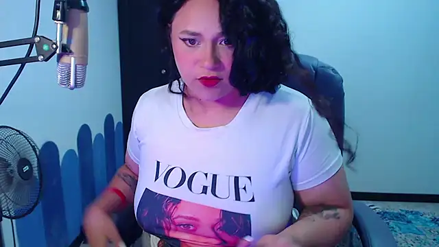 Luciernaga18 online show from 10/06/25, 01:36